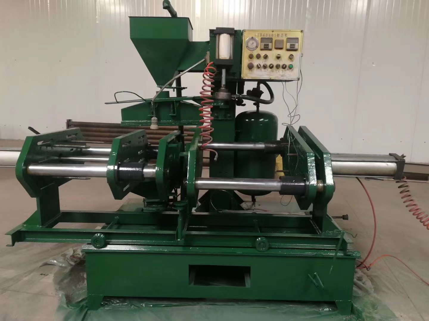 沈陽大型設備噴漆的材料選擇 沈陽大型設備噴漆的材料選擇